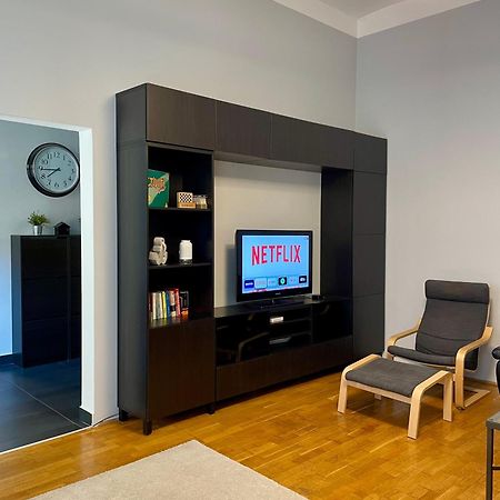 Alice Apartment - Andrassy Street Budapest Eksteriør bilde